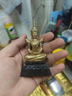 (Category: ) located in . Submitted by worldofamulets888 (Listing ID 1397712684, Image 1). Description: .