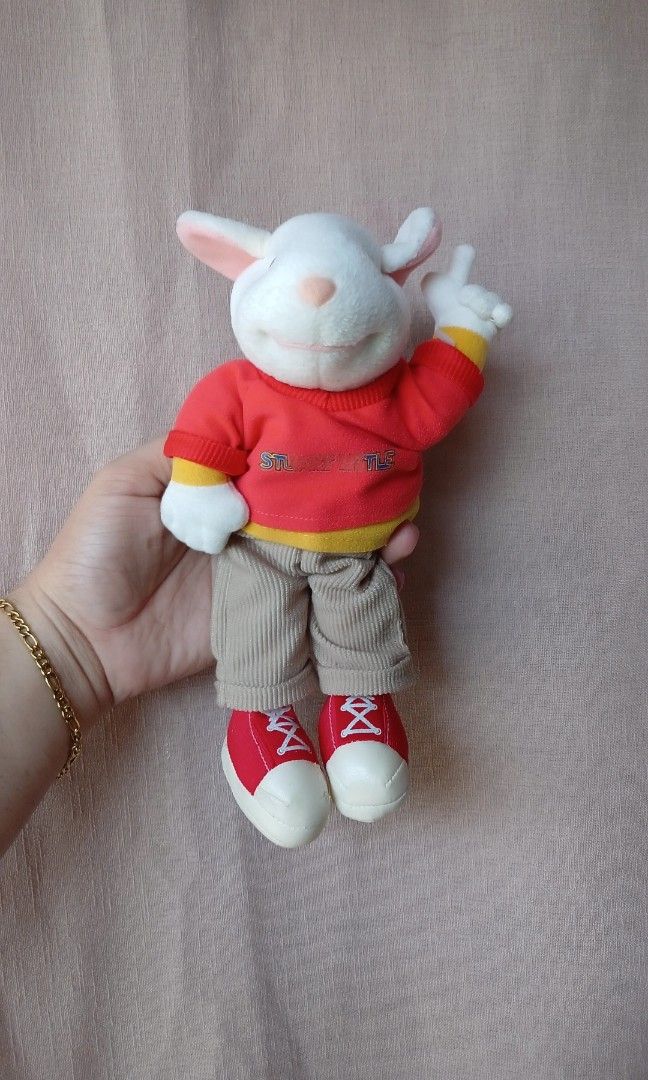 Stuart Little Plush (Category: Plushies & Soft Toys) located in Tarlac. Submitted by navi.dovey (Listing ID 1397728766, Image 1). Description: as is condition (check all photos) faded tag.