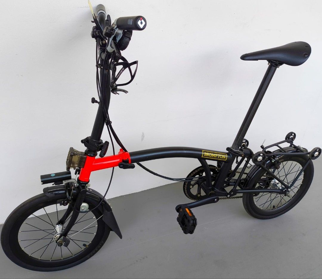 Trifold M6R Pikes x CHPT3 (Midnight Black House Red) folding