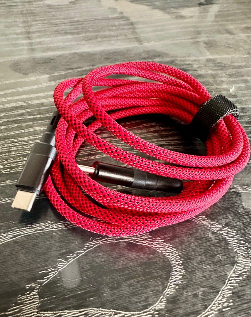 Type C Charger Cord (Category: Chargers & Cables) located in Cabanatuan. Submitted by shiamendoza (Listing ID 1397735744, Image 1). Description: Brand: BKWHALE.