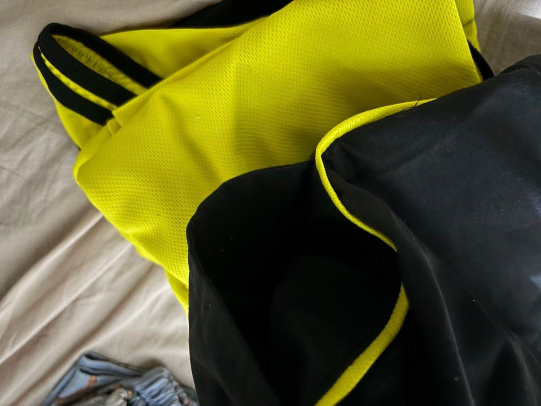 UST Fitness / PATHFIT Uniform Set (Category: Activewear) located in Manila. Submitted by ddeclutterwmeeeee (Listing ID 1397753466, Image 2). Description: PRICE: 400 for the set • can do meet ups around españa / around UST or via lalamove - Fitness uniform set - Shirt: Yellow with black collar, "Fitness" print, size L - Pants: Black with yellow trim, UST Growling Tigers logo, size L .