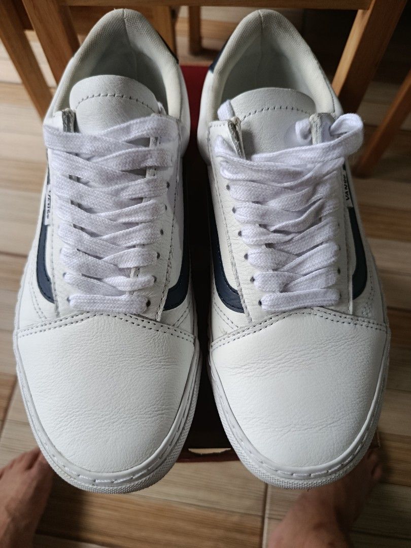 Vans Old Skool Lux White/Navy NEGOTIABLE (Category: Sneakers) located in Pasig City. Submitted by zion23 (Listing ID 1397666067, Image 1). Description: - Vans Old Skool Lux - Color: White and Navy - Size: US 7 / UK 6 / EUR 39 / 25.0 CM - Leather upper - Iconic Vans side stripe - Includes original box - Used once only - No issue.