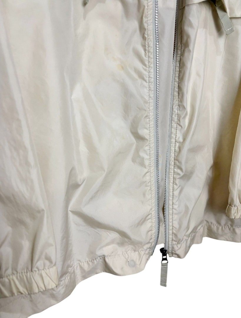 (XL) VERSACE Vintage Men's Windbreaker (Category: Coats, Jackets and Outerwear) located in Baguio. Submitted by db_clothing (Listing ID 1397719984, Image 2). Description: ISSUE: STAINS - SCRATCHES(2ND PHOTO) Dimensions: Width: 25 inches Length: 30 inches Shoulder: 23 inches Sleeve: 23 inches.