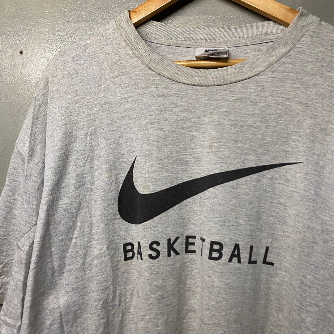 VINTAGE NIKE BASKETBALL (Category: Tshirts & Polo Shirts ) located in Cagayan de Oro. Submitted by sumamestreethub (Listing ID 1397636767, Image 2). Description: W24 L30.
