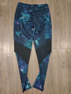 (Category: ) located in . Submitted by mkstore17 (Listing ID 1397678212, Image 1). Description: .