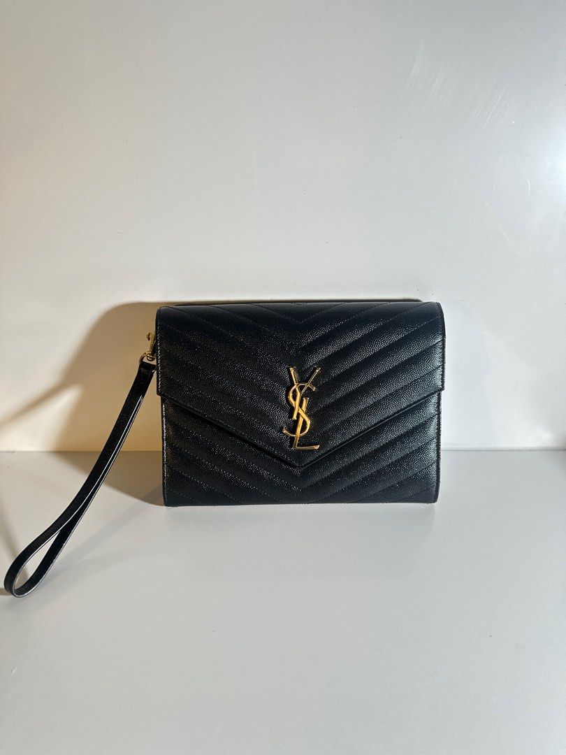 YSL CLUTCH (Category: Luxury Bags & Wallets) located in Palo. Submitted by jomilatte (Listing ID 1397766384, Image 1). Description: CASSANDRE MATELASSÉ FLAP POUCH IN GRAIN DE POUDRE LEATHER like new condition No flaws With Free converter and generic gold chain. With Dust and Paperbag ..