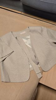 （分類：）位於 。 由 walice0917 提交（商品編號 1397703024，圖片 1）。簡介： 。