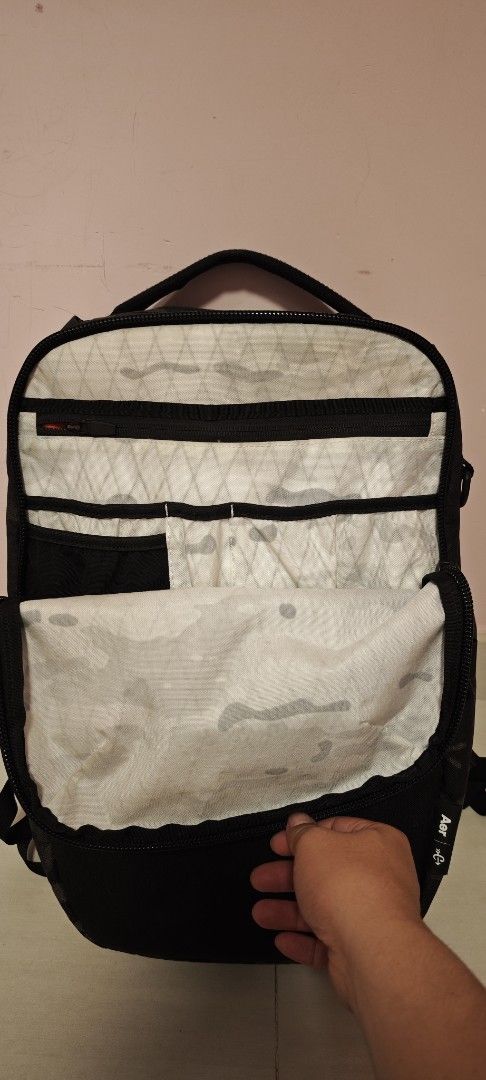 Aer x Carryology City Pack Tokai, 男裝, 袋, 背包- Carousell