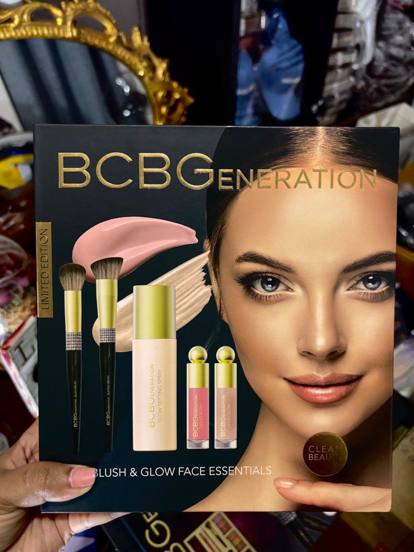 💯 Original 🇺🇸 BCBGeneration 5pc Blush & Glow Face Essentials (Category: Makeup) located in Baguio. Submitted by bbwifeyshopus (Listing ID 1397829894, Image 2). Description: O N H A N D ✨ Unleash your inner glow with BCBGeneration Makeup Collection! ✨ From everyday glam to night-out elegance 😘 This collection has everything you need to look effortlessly stunning. 💋 💄 Imported from the U.S. 🎁 Perfect for gifting or treating yourself! 📦 Avai