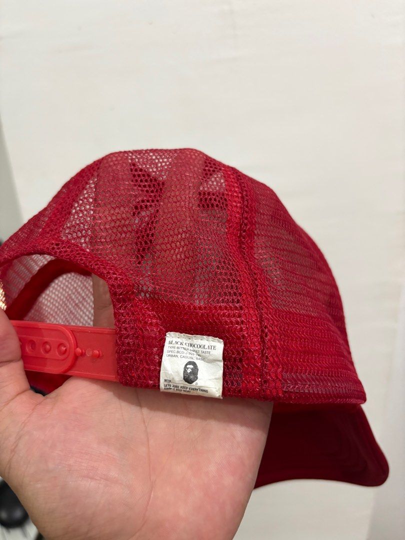 A BATHING APE-CHOCOLATE TRUCKER CAP (Category: Caps & Hats) located in Naga. Submitted by sislovesme (Listing ID 1397871805, Image 3). Description: •9/10 CONDITION •MINIMAL HAIRLINE,NEEDWASH •OSFA .