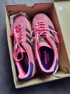 (Category: ) located in . Submitted by pinkopink (Listing ID 1397819773, Image 1). Description: .
