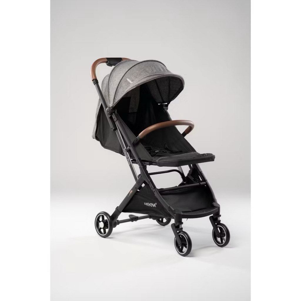 Akeeva Pollux Stroller (Category: Strollers) located in Manila. Submitted by copperxsnow (Listing ID 1397889710, Image 1). Description: 9.5/10 condition Sa mall lang nagamit ni baby Lightweight travel stroller 4kg .