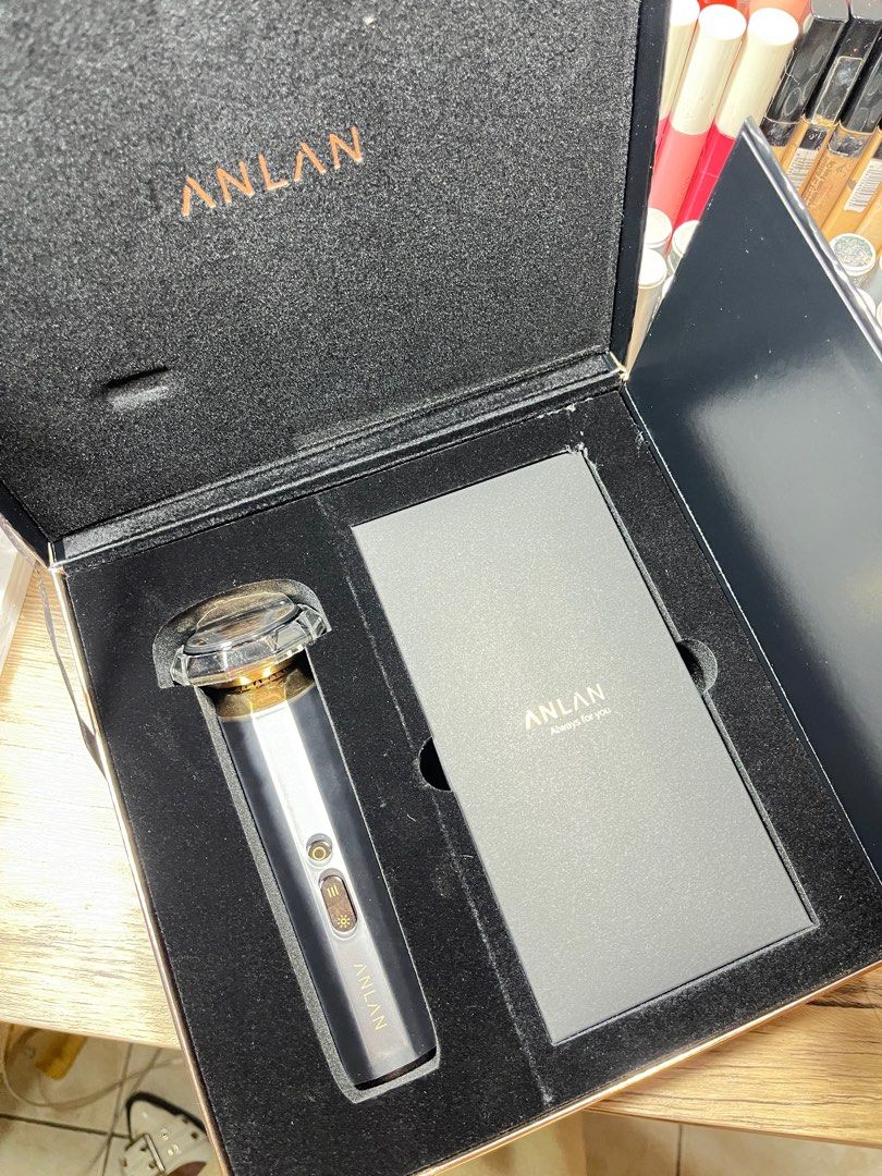 ANLAN FACE BEAUTY DEVICE (Category: Face Care) located in Imus. Submitted by cattypatty (Listing ID 1397844054, Image 3). Description: It has 4 modes! .