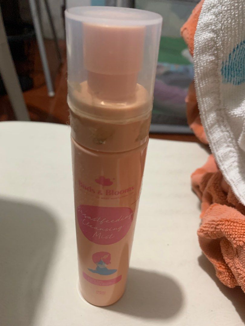 Breastfeeding Cleansing Mist buds & blooms (Category: Breastfeeding & Bottle Feeding) located in Cainta. Submitted by declutteringmoms (Listing ID 1397969185, Image 2). Description: for breastfeeding mom 50% pa ang laman free if you’ll buy any from my listing.