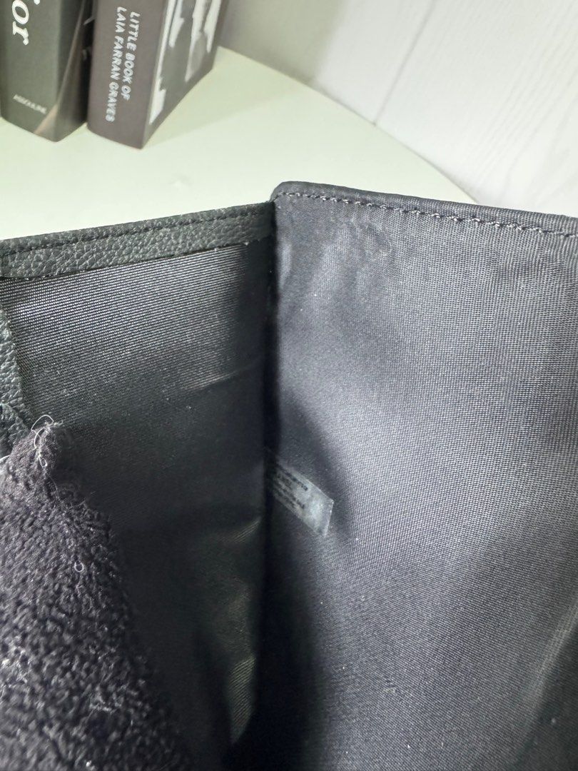 Chanel Quilted Leather Card Holder (Category: Luxury Bags & Wallets) located in Baguio. Submitted by luxe2600 (Listing ID 1397971558, Image 3). Description: GWP - Authentic Chanel card holder - Black quilted leather - Made in Italy - Multiple card slots - Features Chanel logo - Compact and stylish design - Perfect for everyday use - Timeless accessory.