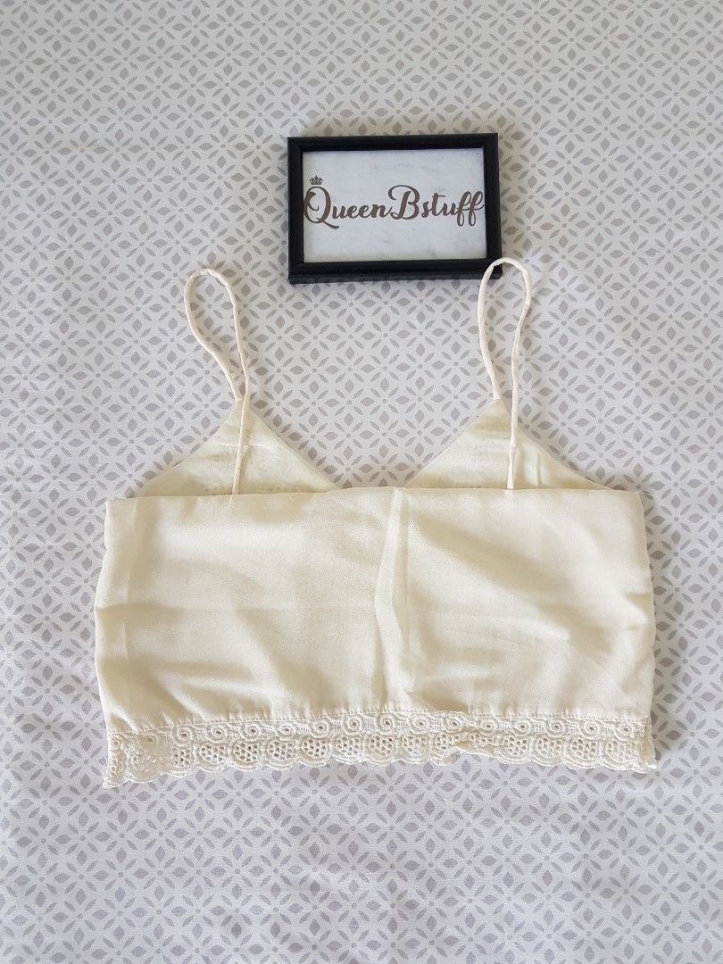 Creamy White Lace Top (Category: Sleeveless) located in Pasig City. Submitted by queenbstuff (Listing ID 1397836653, Image 3). Description: - Creamy white lace top. - Spaghetti straps. - Soft, lightweight fabric. READ before making an offer. 🔹️Location: Pasig City 🔹️Shipping within Metro Manila Only 🔹️Read item description. 🔹️NO When Worn. 🔹️Last Price Posted. 🔹️Preloved. Unless stated Brand New.Manage your expection. 🔹️Color may vary due 