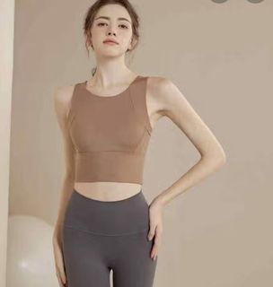 (Category: ) located in . Submitted by bitsfrommycloset (Listing ID 1397813466, Image 1). Description: .