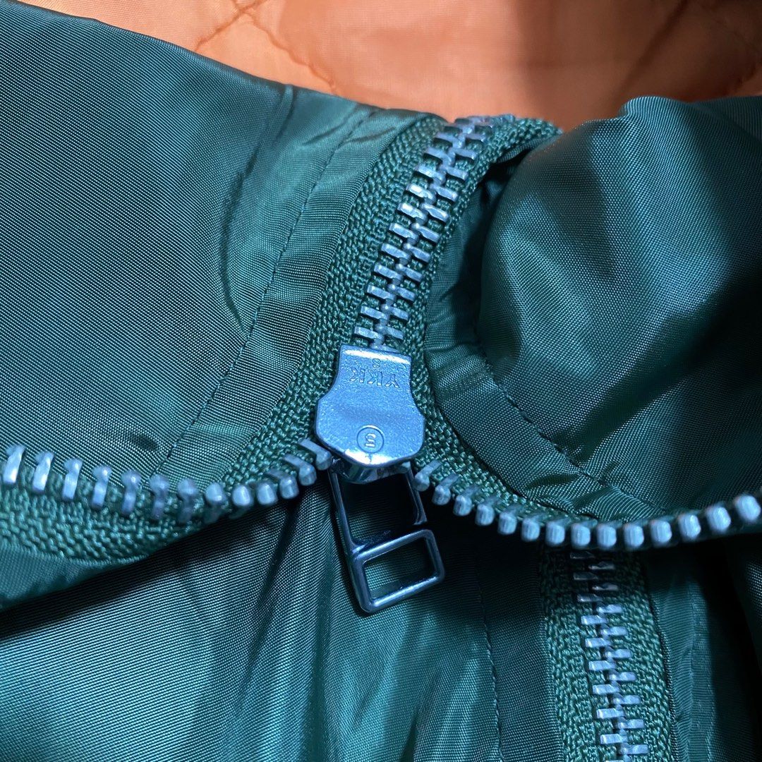 FRED PERRY X JOURNAL STANDARD FLIGHT MA-1 BOMBER JACKET (Category: Coats, Jackets and Outerwear) located in Balanga. Submitted by faded_garmz (Listing ID 1397781567, Image 3). Description: FRED PERRY X JOURNAL STANDARD FLIGHT MA-1 BOMBER JACKET GOOD CONDITION EMBROIDERED FP LOGO YKK ZIP SIZE XL TIGHT RIBBINGS CUT MAIN LABEL DIMENSIONS WIDTH - 23” LENGTH - 28” SHOULDER - 18” SLEEVE - 27” HEM - 17” PRICE: ₱2,820.