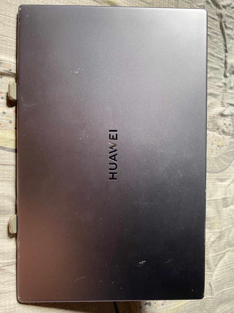 Huawei Laptop AMD Ryzen 5 3500U (Category: Laptops & Notebooks) located in Manila. Submitted by cceremonia86210 (Listing ID 1397807574, Image 2). Description: - Huawei Laptop - AMD Ryzen 5 3500U Processor - 8GB RAM - 1.14TB Storage - AMD Radeon Vega Mobile Gfx - Windows 11 Pro - Condition: Screen has vertical lines and touchpad has a mark..
