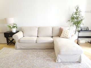 (Category: ) located in . Submitted by farahb (Listing ID 1397853602, Image 1). Description: .
