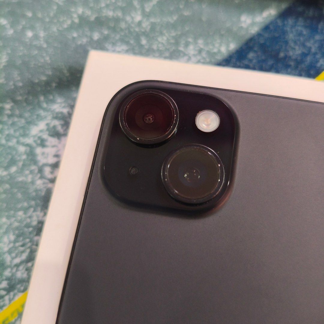 Iphone 15 128gb Black w/ Free Case (Category: iPhone 15 Series) located in Tanay. Submitted by dreddyow (Listing ID 1397861371, Image 3). Description: iPhone 15, 128GB, Black -No issue - Includes a free protective case - 86% Batt health - Lady owned Bought from DigitalWalker.