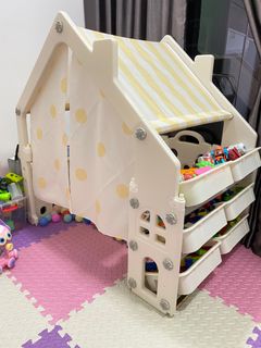 (Category: ) located in . Submitted by Eilin (Listing ID 1397788090, Image 1). Description: .