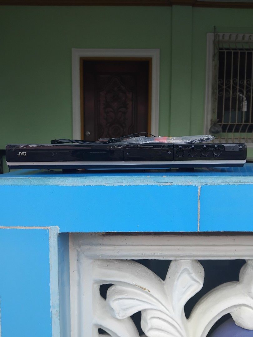 JVC DVD PLAYER FOR SALE (Category: Portable Music Players) located in Bulacan. Submitted by marioadriano882 (Listing ID 1397862704, Image 1). Description: For sale, JVC DVD. Brand new with box, remote, manual and RCA cable. With USB playback for audio and video (with compatible format). P2,000.00 fixed. STA MARIA BULACAN 0NINE17 2FOUR9 4SIX3SIX.