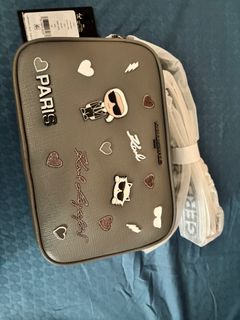 (Category: ) located in . Submitted by Pinkypie000 (Listing ID 1397856471, Image 1). Description: .