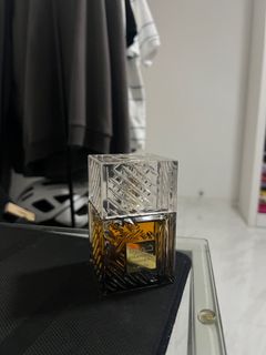 (Category: ) located in . Submitted by itfragrances (Listing ID 1397913546, Image 1). Description: .