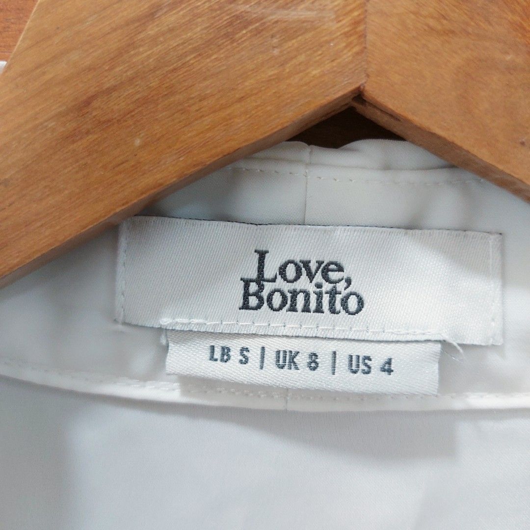 Love Bonito Ada V-neck Wrap Blouse (Category: Longsleeves) located in Baliuag. Submitted by anine12 (Listing ID 1397780638, Image 3). Description: RFS: Does not fit me anymore. Used 2x then stored.