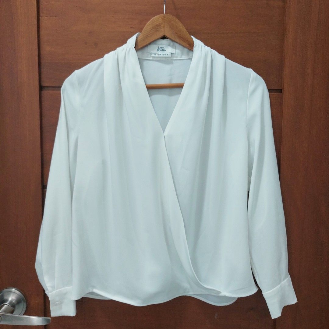 Love Bonito Ada V-neck Wrap Blouse (Category: Longsleeves) located in Baliuag. Submitted by anine12 (Listing ID 1397780638, Image 2). Description: RFS: Does not fit me anymore. Used 2x then stored.
