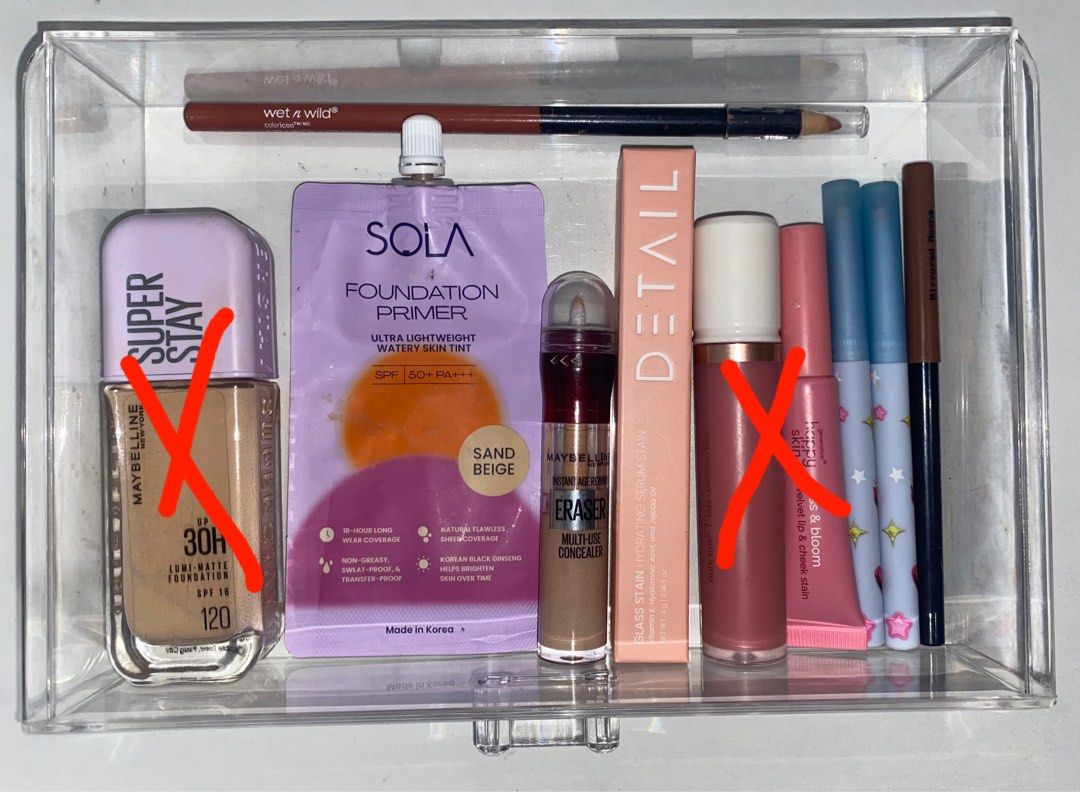 Makeup Bundle (Category: Makeup) located in Mandaluyong City. Submitted by declutts (Listing ID 1397275803, Image 1). Description: Sola foundation primer (swatched) age rewind concealer in 120 (60% left) detail glass stain in prim (sealed bnew) 2 cloud beauty lip liners (once used) eb matte lip liner (once used) wet n wild lip liner (once used) mop: gcash mod: sdd/jnt.