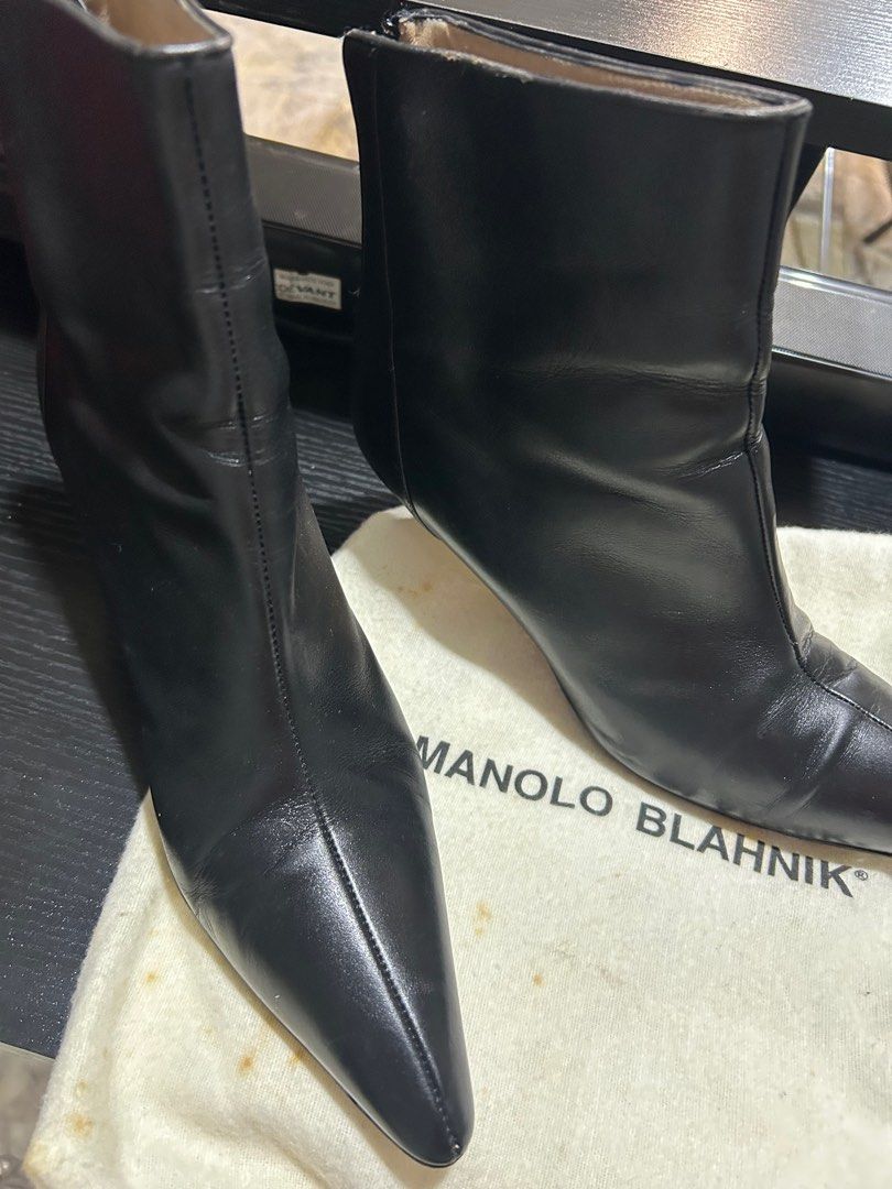 Manolo Blahnik Black Leather Ankle Boots (Category: Boots) located in Manila. Submitted by espcc (Listing ID 1397784975, Image 3). Description: ✨ Manolo Blahnik Black Leather Ankle Boots 👢 Selling my authentic Manolo Blahnik ankle boots — elegant, timeless, and super chic! Made from soft genuine leather with a pointed toe and kitten heel, they’re both stylish and comfortable. 💫 Condition: Gently used, well kept, and still in excellent condition