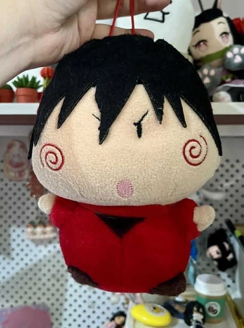 Mirmo De Pon Plush Toy (Category: Plushies & Soft Toys) located in Bocaue. Submitted by ekaaam (Listing ID 1397806550, Image 1). Description: WYSIWYG Please manage your expectation as this is already 2nd hand.