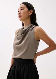 (Category: ) located in . Submitted by chech.closet (Listing ID 1397838839, Image 1). Description: .