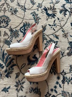 (Category: ) located in . Submitted by thriftfinds (Listing ID 1397856755, Image 1). Description: .