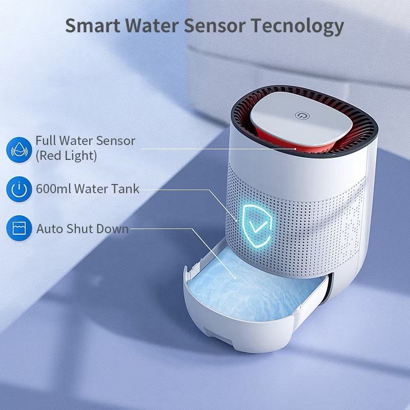 Simplus Dehumidifier (Category: Air Purifiers & Dehumidifiers) located in Singapore. Submitted by Misc94 (Listing ID 1397486274, Image 3). Description: Selling cause I bought a bigger one.