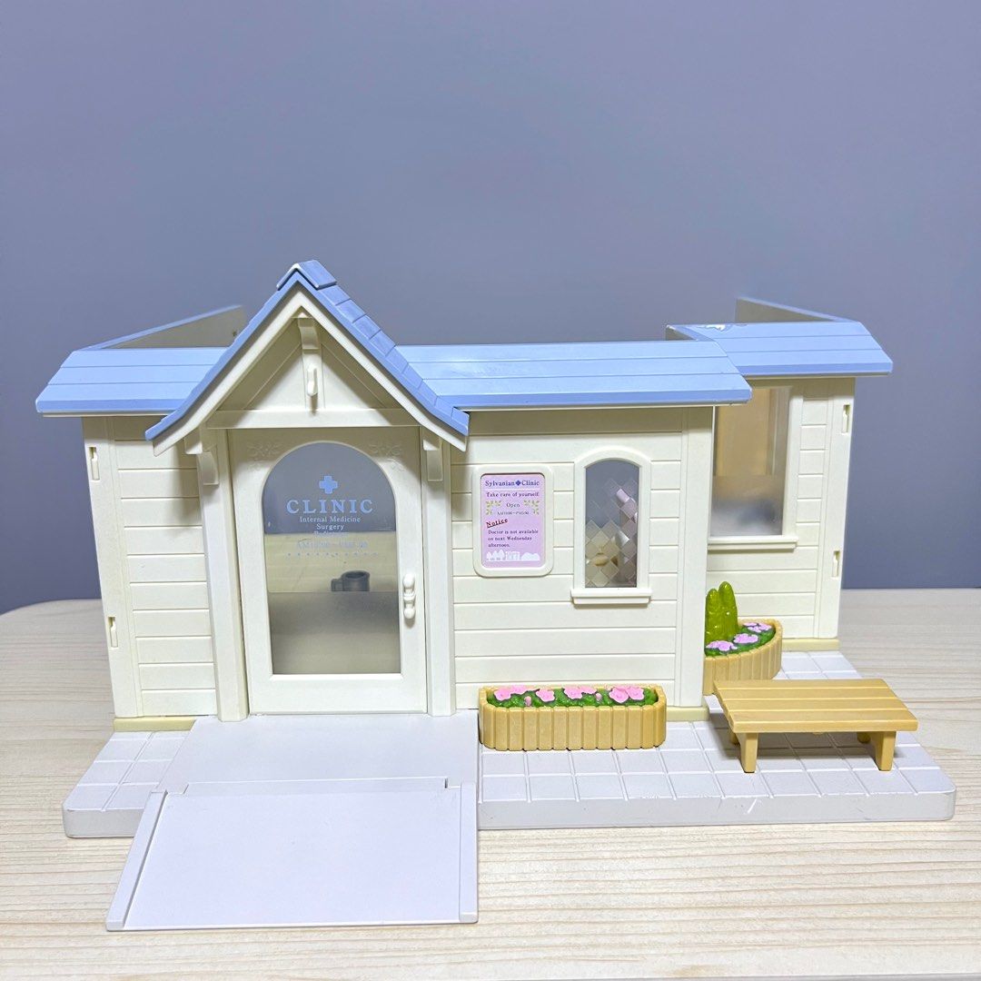 Sylvanian Families Clinic (WYSIWYG, as is, incomplete accessories, w/ scratches & paint chips) - Php 1,750 (Category: Figurines & Statues) located in Davao. Submitted by pandorastoybox (Listing ID 1397945484, Image 1). Description: Sylvanian Families Clinic (WYSIWYG, as is, incomplete accessories, w/ scratches & paint chips) - Php 1,750.