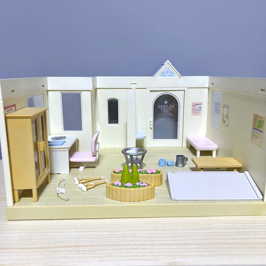Sylvanian Families Clinic (WYSIWYG, as is, incomplete accessories, w/ scratches & paint chips) - Php 1,750 (Category: Figurines & Statues) located in Davao. Submitted by pandorastoybox (Listing ID 1397945484, Image 2). Description: Sylvanian Families Clinic (WYSIWYG, as is, incomplete accessories, w/ scratches & paint chips) - Php 1,750.