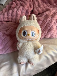(Category: ) located in . Submitted by jangluvr (Listing ID 1397806775, Image 1). Description: .