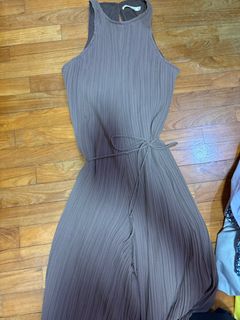 (Category: ) located in . Submitted by hellohihii (Listing ID 1397937838, Image 1). Description: .