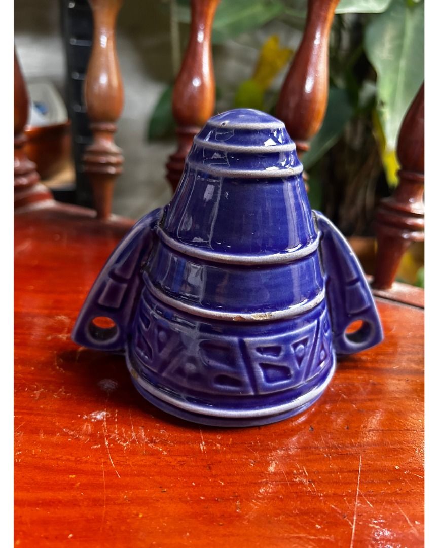 Vintage Ceramic Tea Infuser (Category: Coffee & Tea Tableware) located in General Mariano Alvarez. Submitted by kapitbahayfinds (Listing ID 1397891266, Image 2). Description: Product name: Vintage Ceramic Tea Infuser Description: A classic ceramic tea infuser with a timeless design | Ideal for brewing loose-leaf tea, allowing flavors to steep gently and evenly | Preloved in good condition, perfect for daily tea rituals or as a collectible piece f