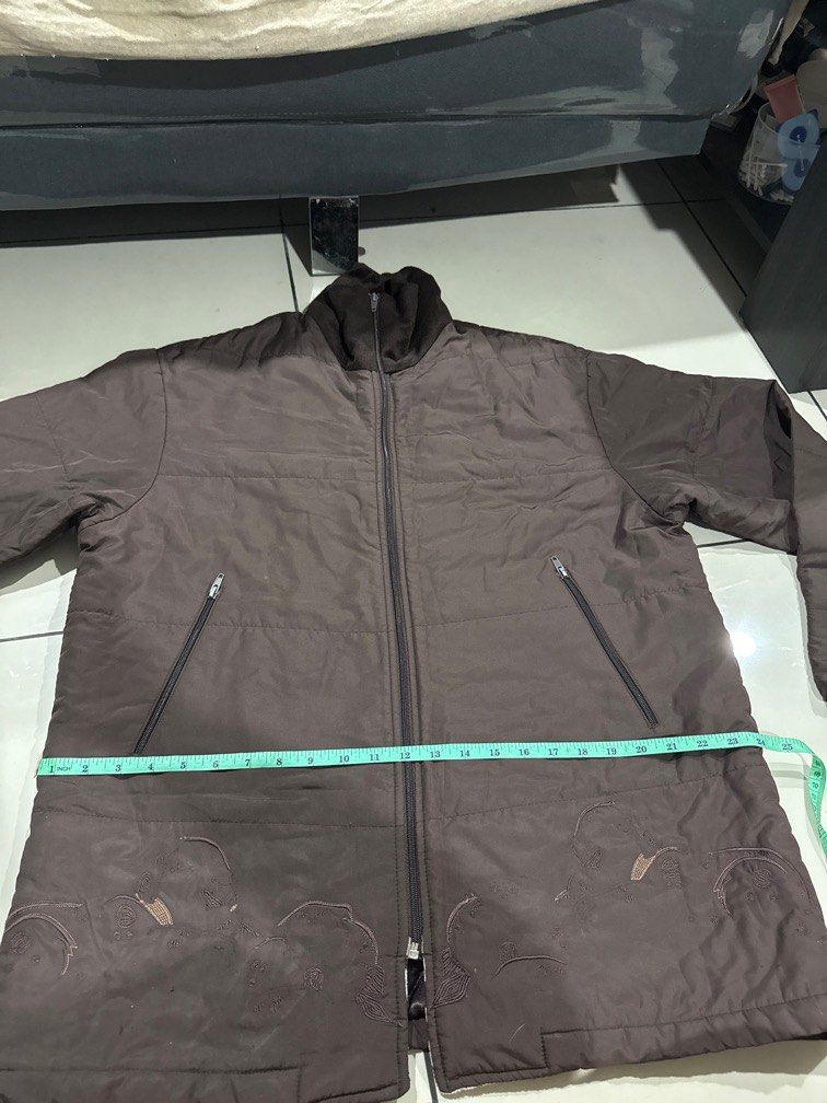 Winter Jacket (Category: Coats, Jackets and Outerwear) located in Nilai. Submitted by zetty15 (Listing ID 1397950448, Image 1). Description: Delivery RM8 J&T Self pickup @MetroPark Sendayan.