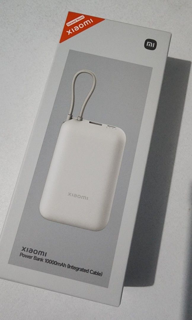 Xiaomi 10000mAh Powerbank (Category: Batteries & Power Banks) located in Bulacan. Submitted by tchrdeclutters (Listing ID 1397899600, Image 1). Description: *unsealed-just open to check.