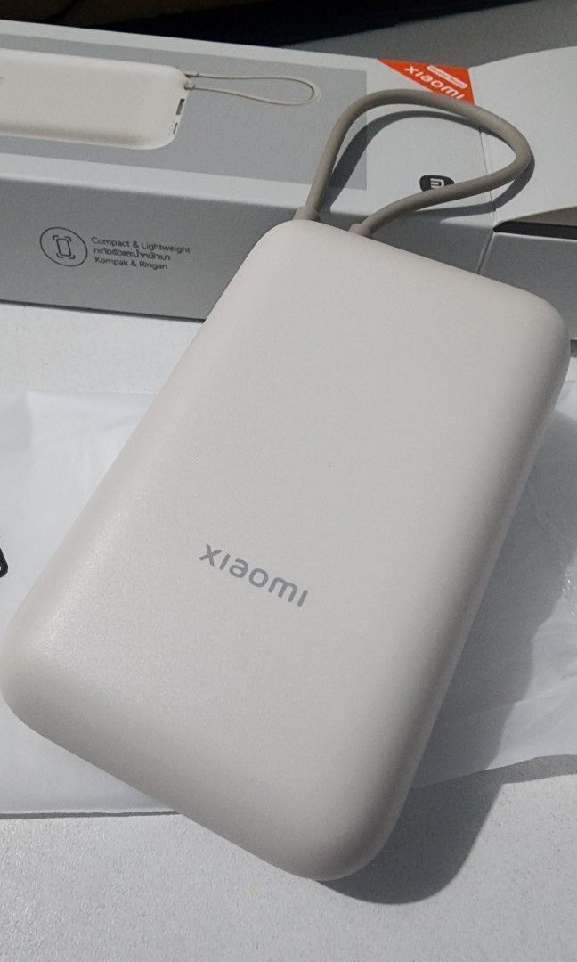 Xiaomi 10000mAh Powerbank (Category: Batteries & Power Banks) located in Bulacan. Submitted by tchrdeclutters (Listing ID 1397899600, Image 3). Description: *unsealed-just open to check.