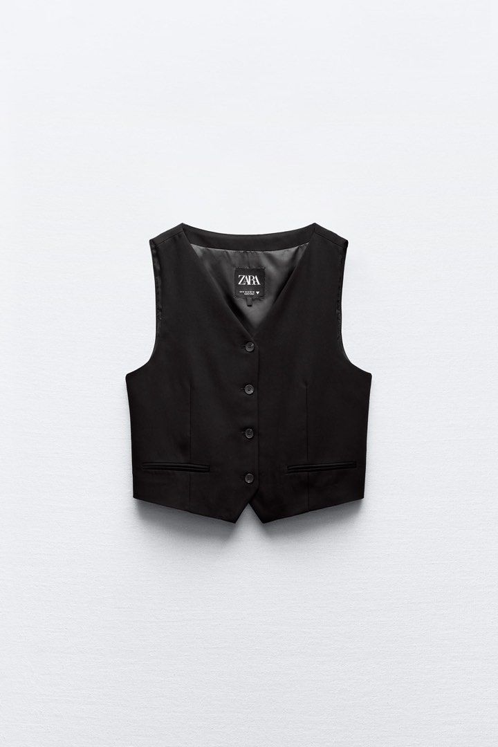 Zara Black Vest (Category: Others Tops) located in Manila. Submitted by emmac_ (Listing ID 1397921809, Image 1). Description: .