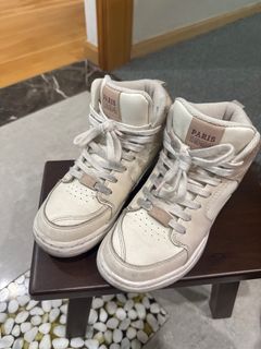 （分類：）位於 。 由 moveslikejagger 提交（商品編號 1397800615，圖片 1）。簡介： 。