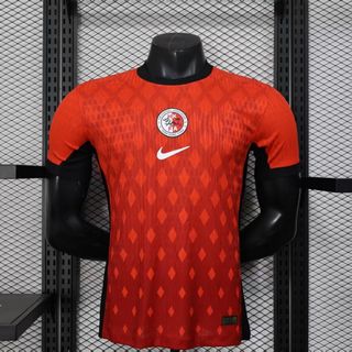 [闪电]24/25 Nike 香港隊 主場 球員版 波衫 足球服 球衣/尺寸S~2XL，（Player name and number can be customized.）亞洲杯 #7 Lau chi Lok 劉智樂 #16 P CHAN    陳肇均 #9 MATT ORR 安永佳 #足球波衫64188934565890110