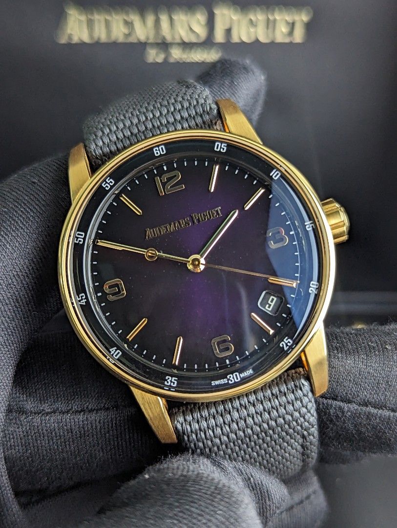 [ 2022 PURPLE 🟣 ] AP 11.59 Code Rose Gold 41mm 15210OR 15210 15210OR.OO.A002KB.02 Audemars Piguet (Category: Watches) located in Singapore. Submitted by bayfort (Listing ID 1398027354, Image 2). Description: Model: 15210OR.OO.A002KB.02 Dated: 2022, warranty till 2027 Case Size: 41mm Comes with: Full Set Condition: Lightly used preowned condition Original Box: Yes Original Cert: Yes ----------------------- www.bayfort.sg [ ACRA Registered Company