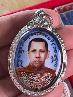 （分類：）位於 。 由 ThaiamuletCarr 提交（商品編號 1398017254，圖片 1）。簡介： 。